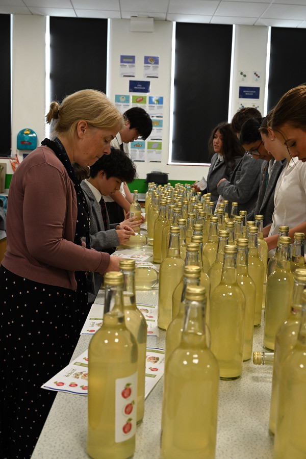 Labelling Bottled Apple Juice